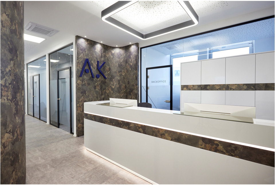 Wir hei<span class="text-lowercase">ß</span>en Sie herzlich Willkommen