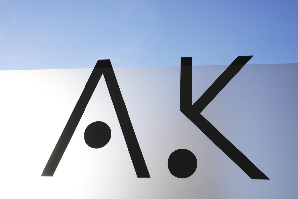 Wir hei<span class="text-lowercase">ß</span>en Sie herzlich Willkommen